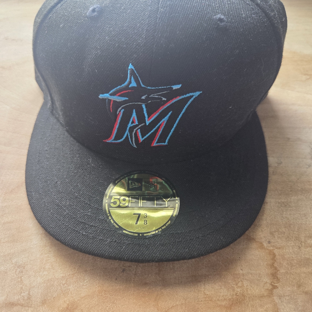 New Era Black 59FIFTY Fitted Cap